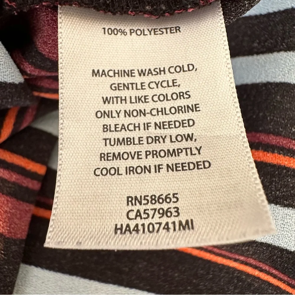 Halogen V-Neck Striped Adjustable Straps Tank Top Camisole Size M - Picture 4 of 11